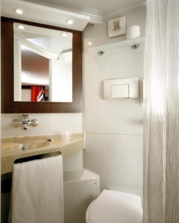 Premiere Classe Bordeaux Est Лормон Номер фото